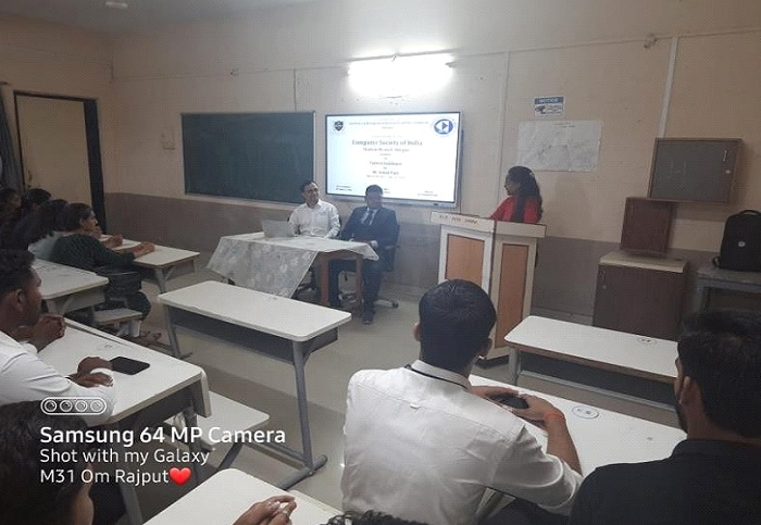 CSI Seminar On “Career Guidance”